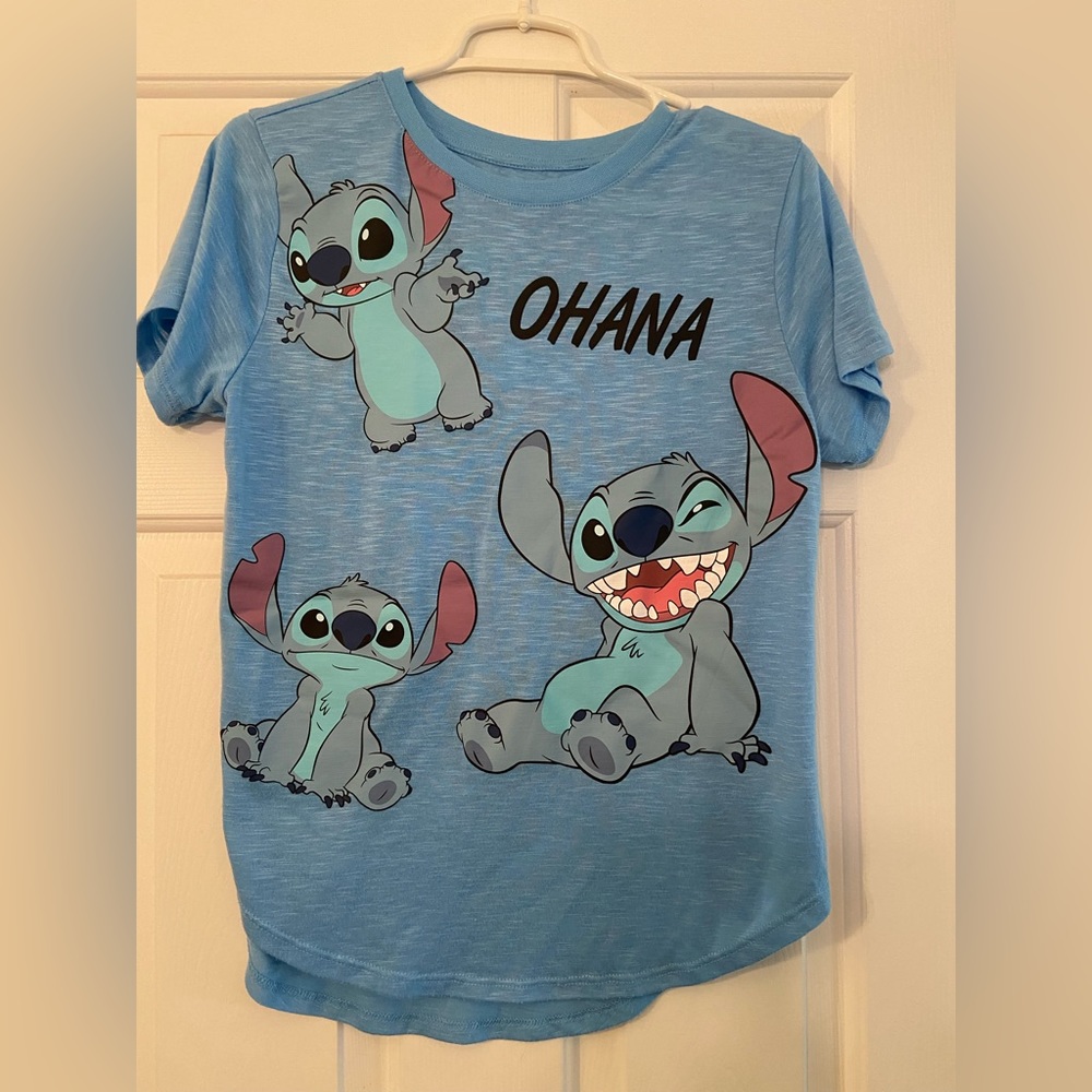 Disney Stitch Tshirt